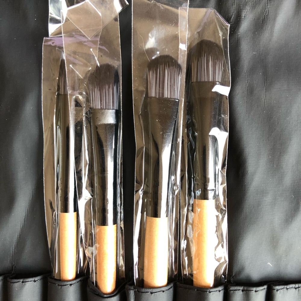 Makeup brush set - Picture 5 of 6